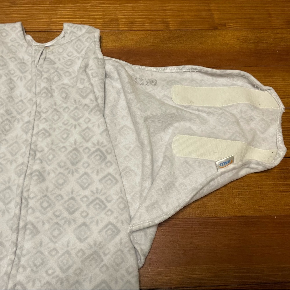 Halo Gray Fleece SleepSack Swaddles Size Small 3-6 Months - Picture 6 of 16